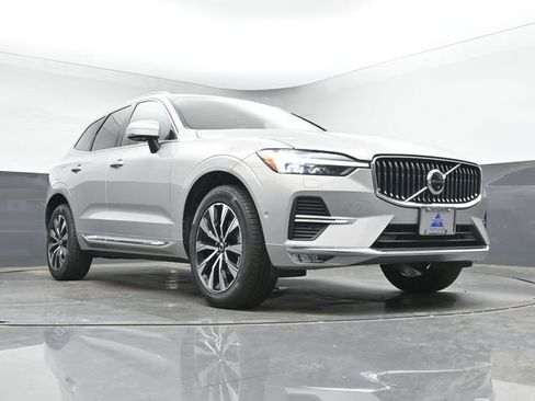 Used 2023 Volvo XC60 B5 Plus w/ Climate Package AWD/4WD image 36