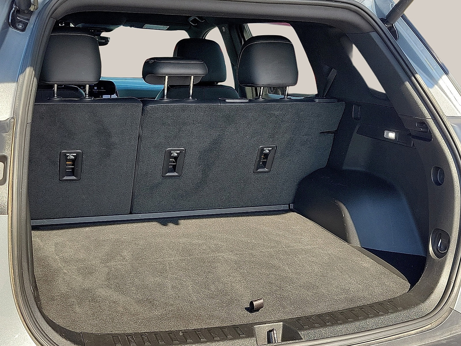 Used 2025 Chevrolet Equinox LT w/ Convenience Package II FWD image 8