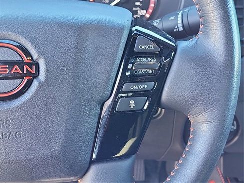 Used 2023 Nissan Frontier PRO-4X w/ Pro-4X Premium Package image 12