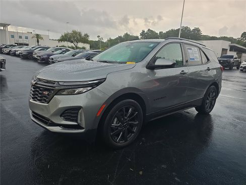 Used 2024 Chevrolet Equinox RS FWD image 5