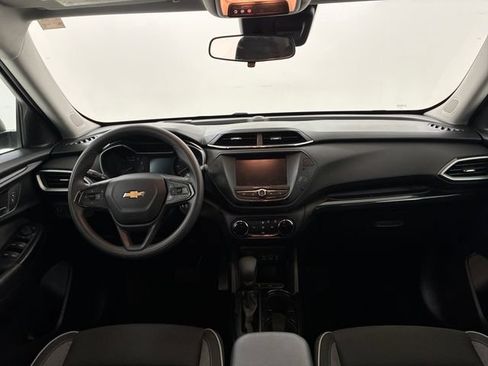 Used 2021 Chevrolet TrailBlazer LS FWD image 20