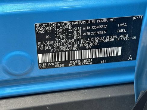 Certified 2021 Toyota RAV4 LE FWD image 28