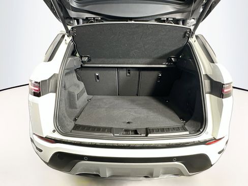 Used 2025 Land Rover Range Rover Evoque S image 31