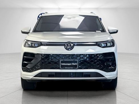 New 2026 Volkswagen Tiguan SEL R-Line image 8