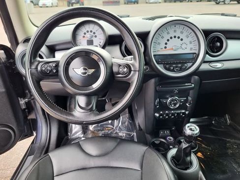 Used 2013 MINI Cooper Hardtop image 16