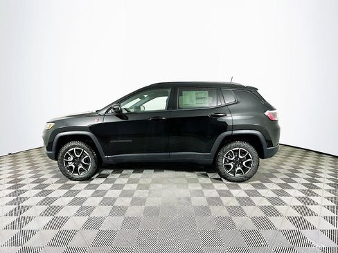New 2026 Jeep Compass Trailhawk image 5