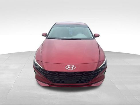 Certified 2023 Hyundai Elantra SEL w/ Convenience Package FWD image 8