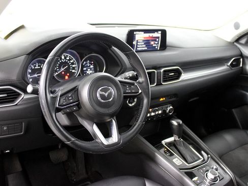 Used 2017 MAZDA CX-5 Touring w/ Preferred Equipment Package FWD image 6