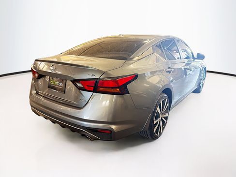 Used 2019 Nissan Altima 2.5 SR w/ SR Premium Package AWD/4WD image 9