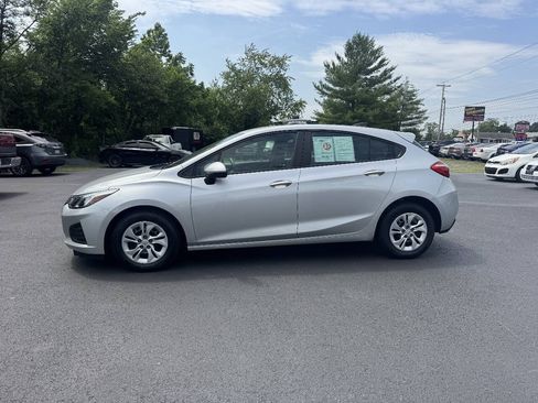 Used 2019 Chevrolet Cruze LS FWD image 7