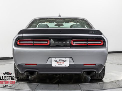 Used 2016 Dodge Challenger SRT Hellcat RWD image 19