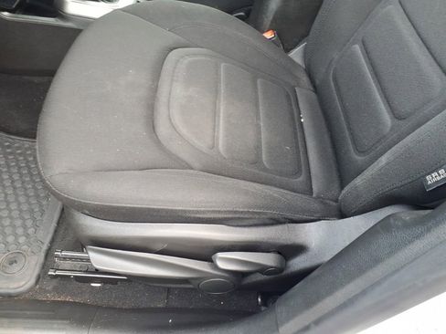 Used 2022 Jeep Renegade Latitude AWD/4WD image 11