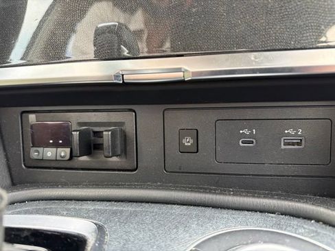 Used 2024 Nissan Armada SV w/ Cargo Package RWD image 17