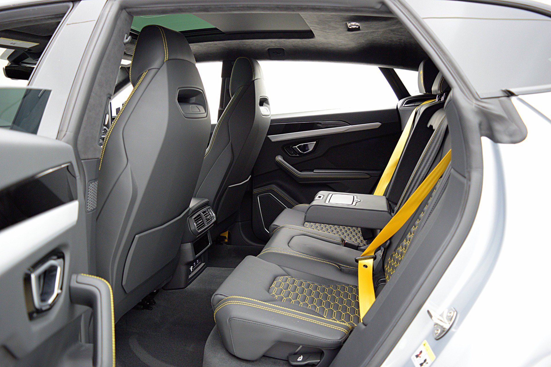 Used 2023 Lamborghini Urus S AWD/4WD image 38