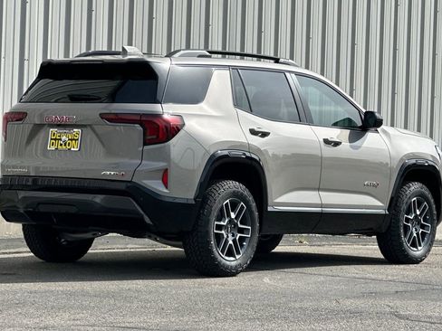 New 2026 GMC Terrain AT4 AWD/4WD image 4