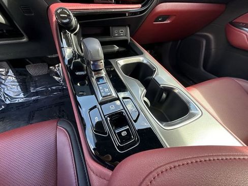 Used 2025 Lexus NX 250 FWD w/ Premium Package image 21