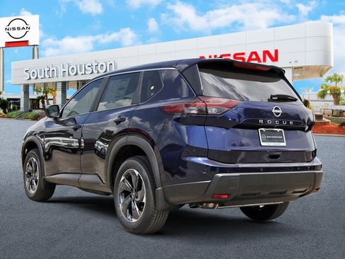 New 2026 Nissan Rogue SV image 3