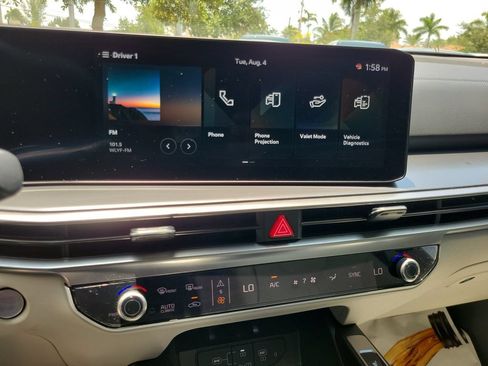 Certified 2026 Kia Sorento S FWD image 23