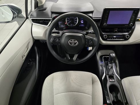 Certified 2022 Toyota Corolla LE image 20