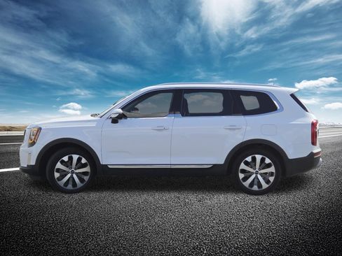 Used 2022 Kia Telluride EX w/ EX Premium Package FWD image 16