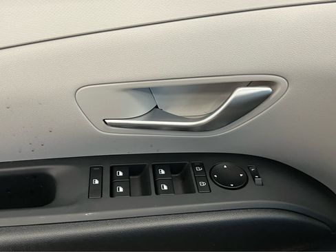 New 2026 Hyundai Tucson Blue SE image 30