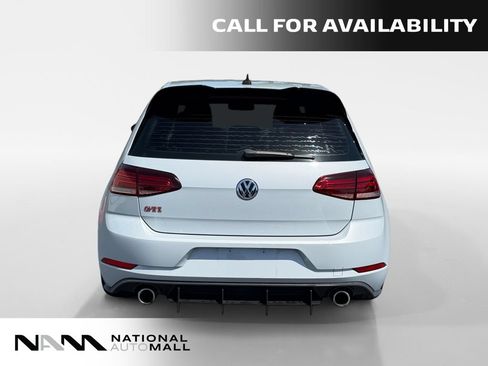 Used 2020 Volkswagen GTI SE FWD image 4