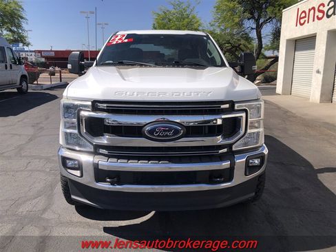 Used 2022 Ford F350 XLT w/ XLT Value Package AWD/4WD image 3