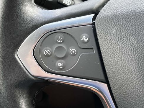 Used 2023 Chevrolet Traverse LT w/ LPO, Floor Liner Package image 21