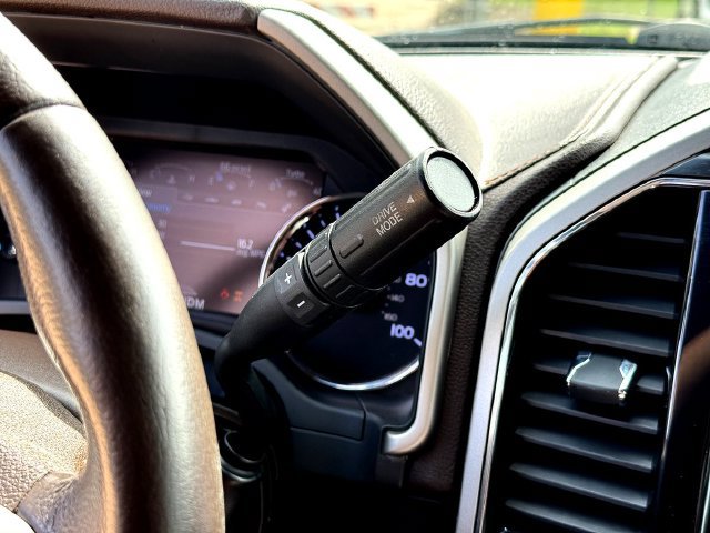Certified 2022 Ford F250 King Ranch w/ Tremor Off-Road Package AWD/4WD image 19
