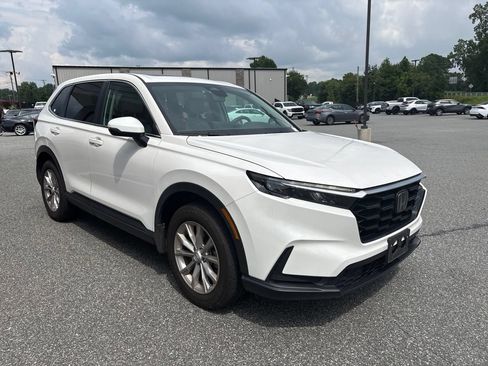 Used 2024 Honda CR-V EX image 10