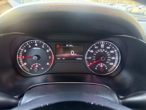 Used 2023 Kia Forte GT-Line image 32