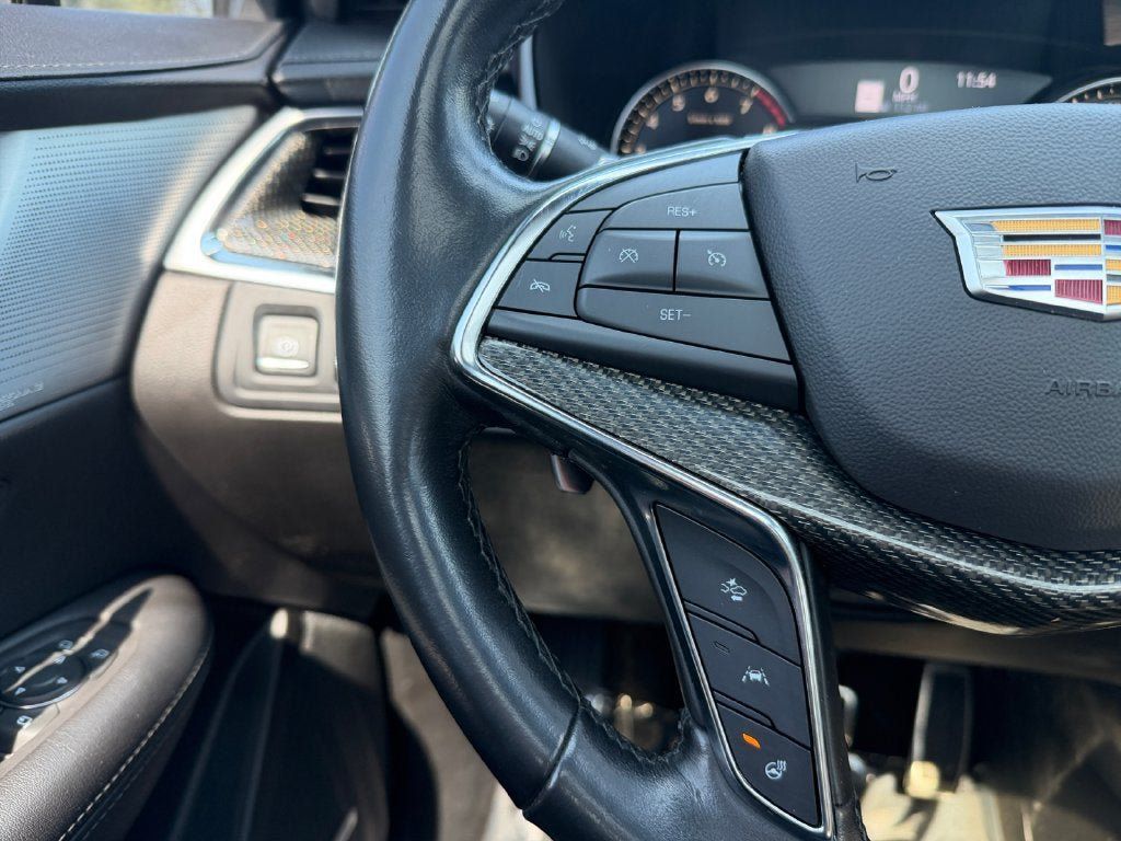 Used 2020 Cadillac XT5 Sportv AWD/4WD image 16