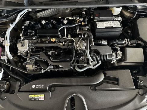 Used 2025 Toyota Corolla LE FWD image 12
