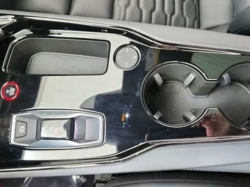 Used 2023 Audi e-tron GT Premium Plus w/ Performance Package image 48