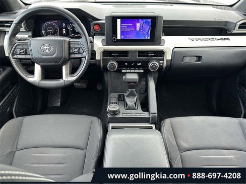 Used 2024 Toyota Tacoma TRD Sport image 30