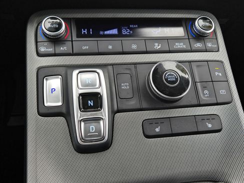 Certified 2025 Hyundai Palisade SEL image 19