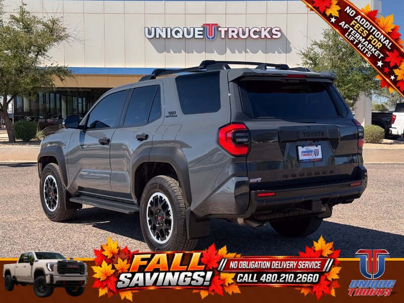 Used 2025 Toyota 4Runner TRD Off-Road Premium AWD/4WD image 8