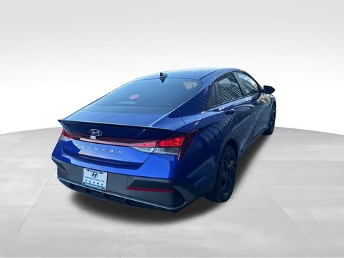 New 2026 Hyundai Elantra Sport image 4