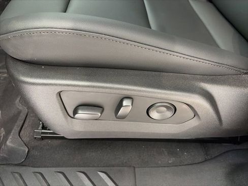 New 2026 Chevrolet Colorado Trail Boss AWD/4WD image 11