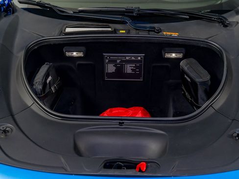 Certified 2022 Ferrari F8 Tributo RWD image 37