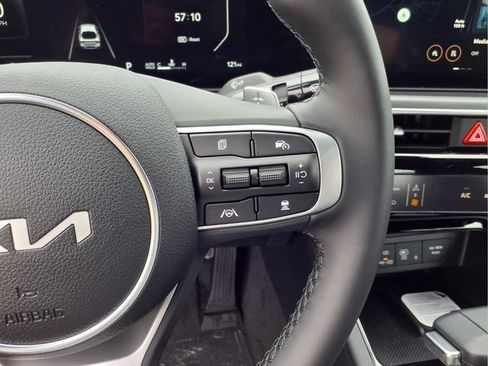 New 2026 Kia K5 GT FWD image 10