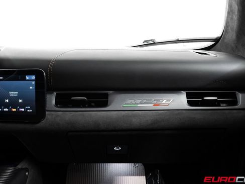 Used 2022 Maserati MC20 Coupe RWD image 39