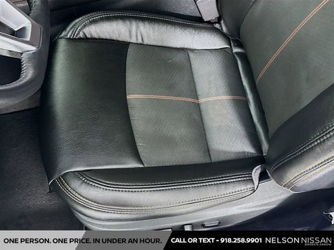 Used 2019 Nissan Altima 2.5 SR w/ SR Premium Package image 18