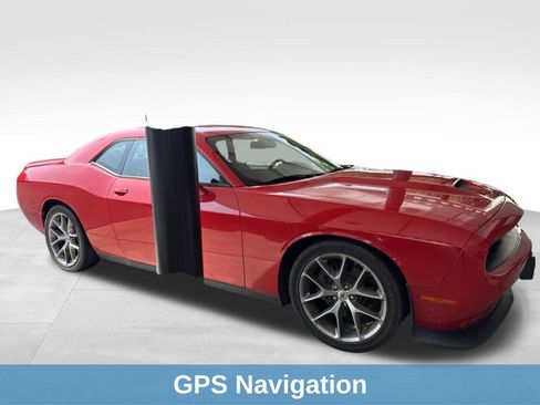 Used 2022 Dodge Challenger GT RWD image 8