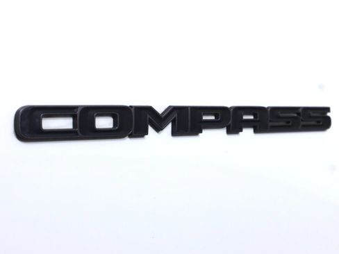 Used 2025 Jeep Compass Latitude w/ Altitude Special Edition image 42