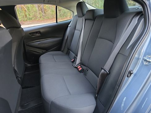 Used 2022 Toyota Corolla LE image 13