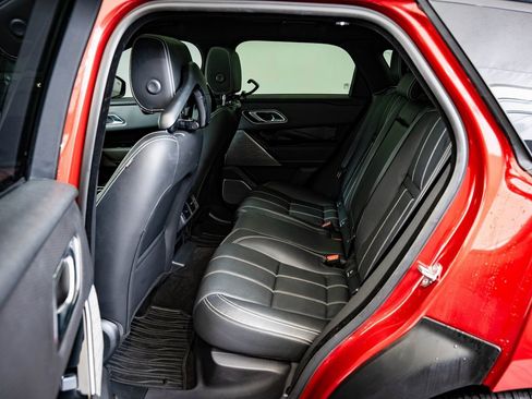 Used 2022 Land Rover Range Rover Velar R-Dynamic S image 33