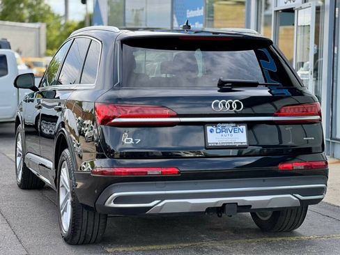 Used 2022 Audi Q7 2.0T Premium w/ Convenience Package AWD/4WD image 3