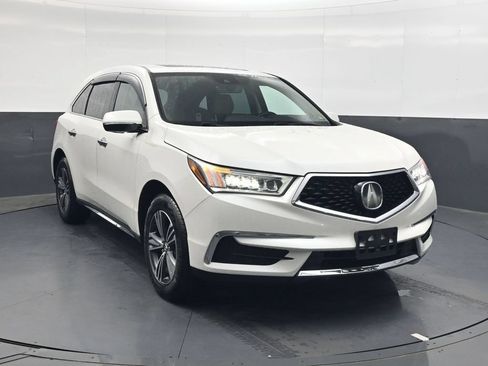 Used 2017 Acura MDX SH-AWD image 2
