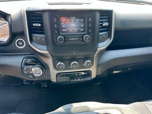 Used 2019 RAM 1500 Big Horn AWD/4WD image 26